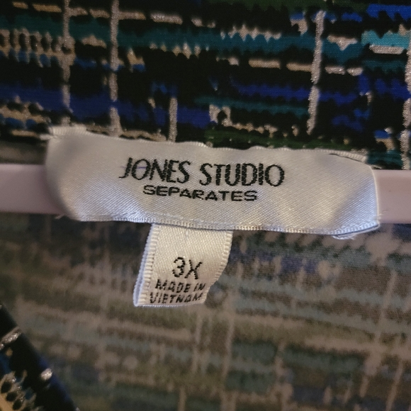 Blouse - Picture 3 of 3